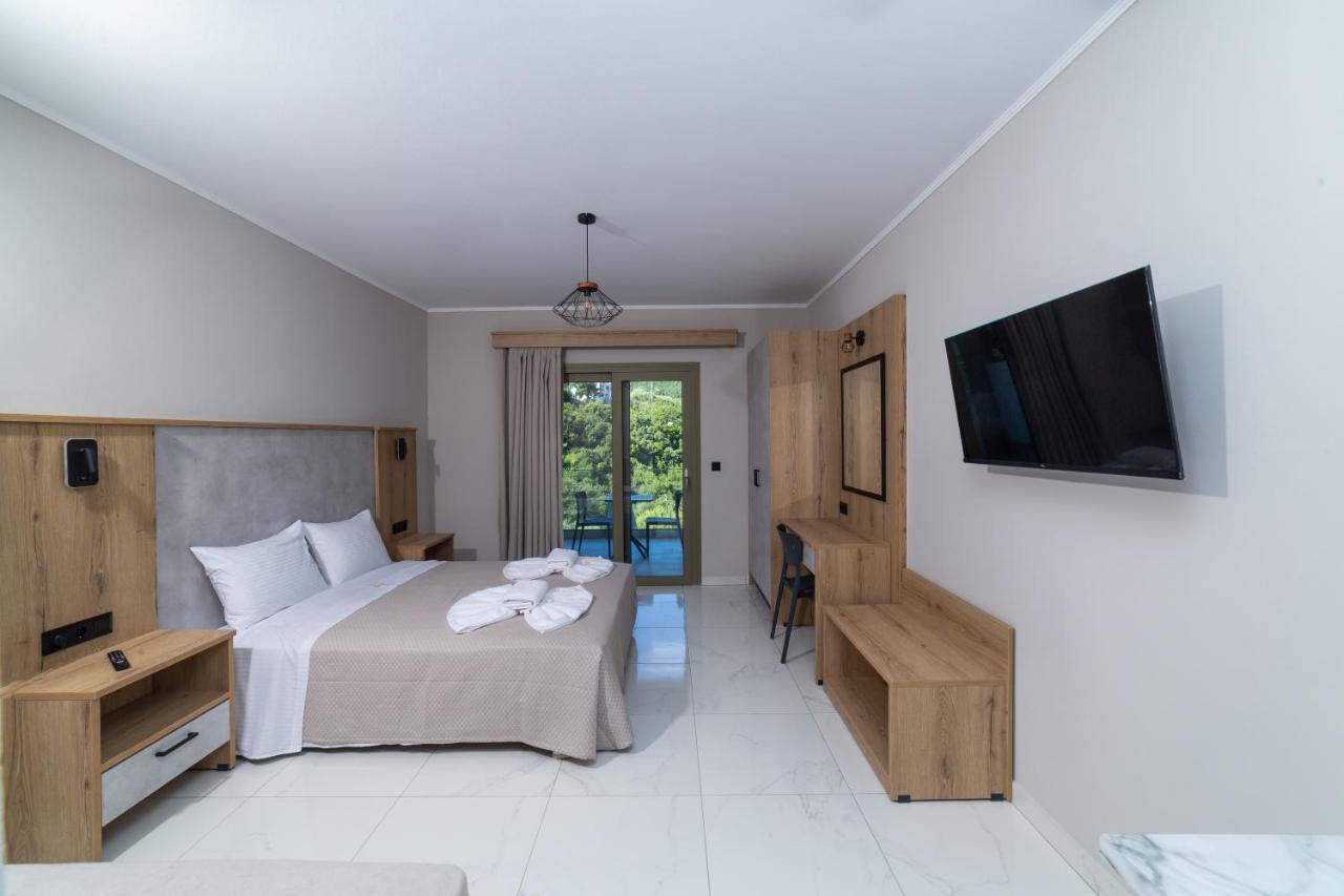 Sky View Suites Kefalonia Vovikes Exterior photo