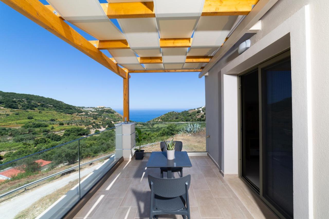 Sky View Suites Kefalonia Vovikes Exterior photo