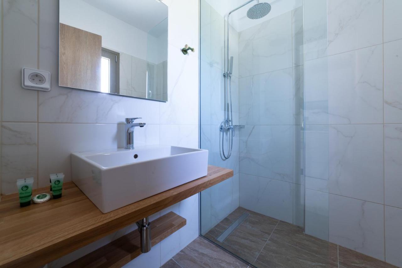 Sky View Suites Kefalonia Vovikes Exterior photo